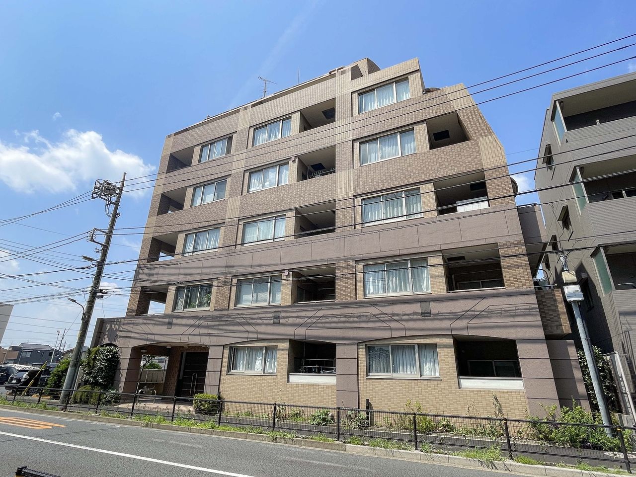 ★ルーフバルコニーからの開放的な眺望