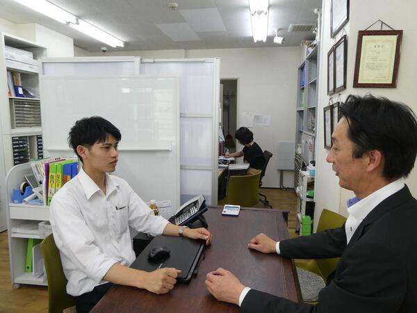 社長と話し中です♪怒られている訳ではありません(笑)